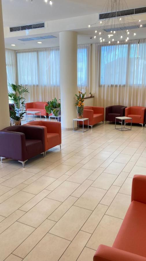 Hotel Abel & Residence Cesenatico Kültér fotó
