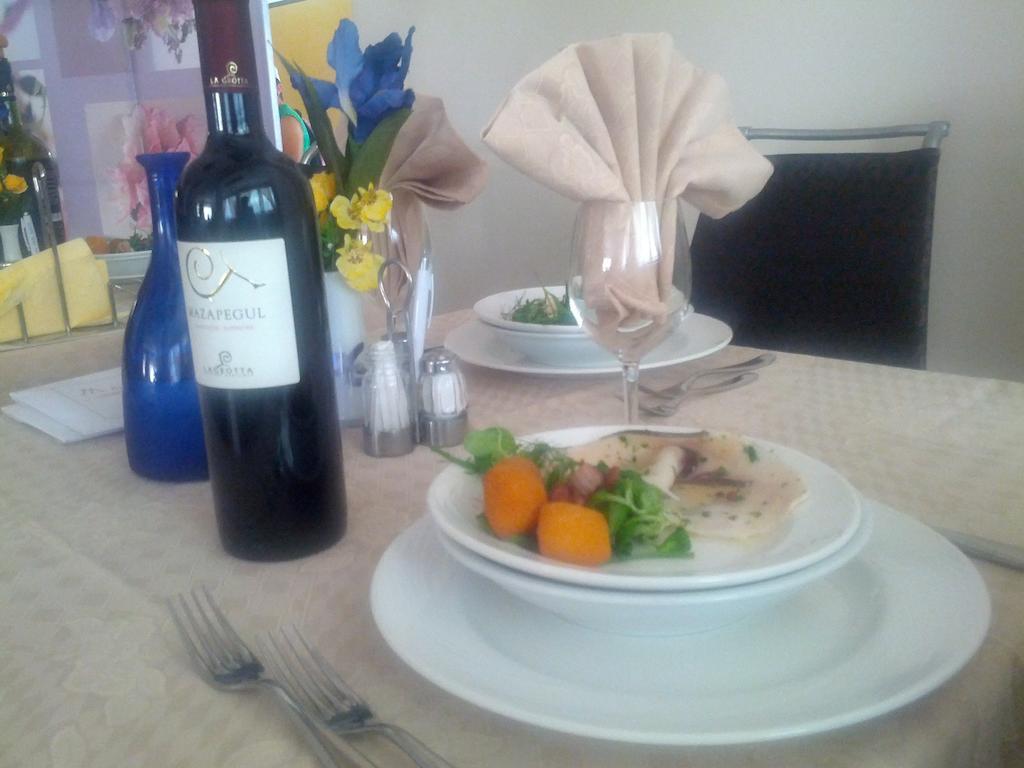Hotel Abel & Residence Cesenatico Kültér fotó